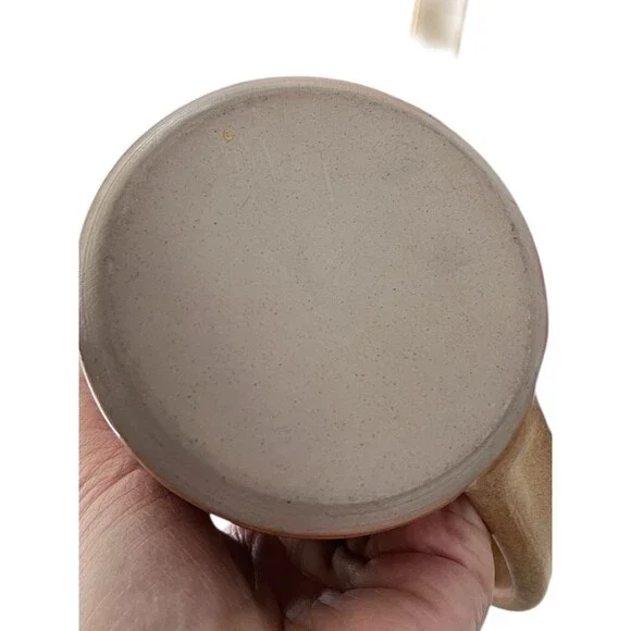 Hand thrown Studio Pottery Drip Paint Earthernware Mug Large Thumb Clay Neutral - Picture 7 of 7